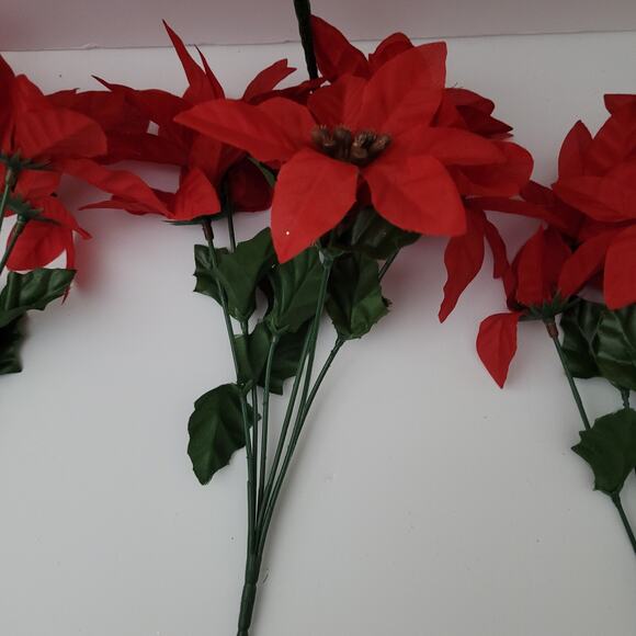 Set of 6 Artificial Red Poinsettia Bushes - Picture 3 of 8